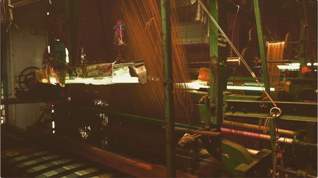 SMP coated steel coil coating line with controlled paint application